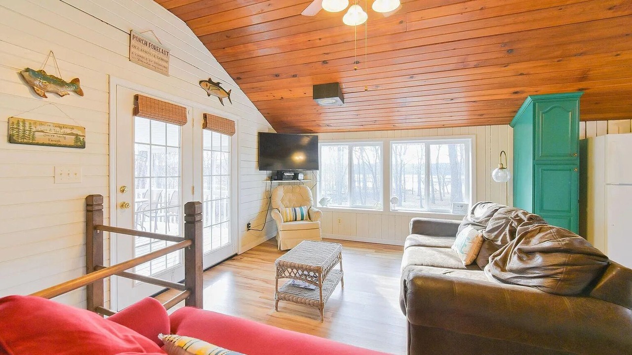 Photo of Livingroom in Benton