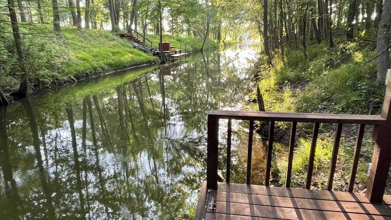 Photo of Outdoor in Benton