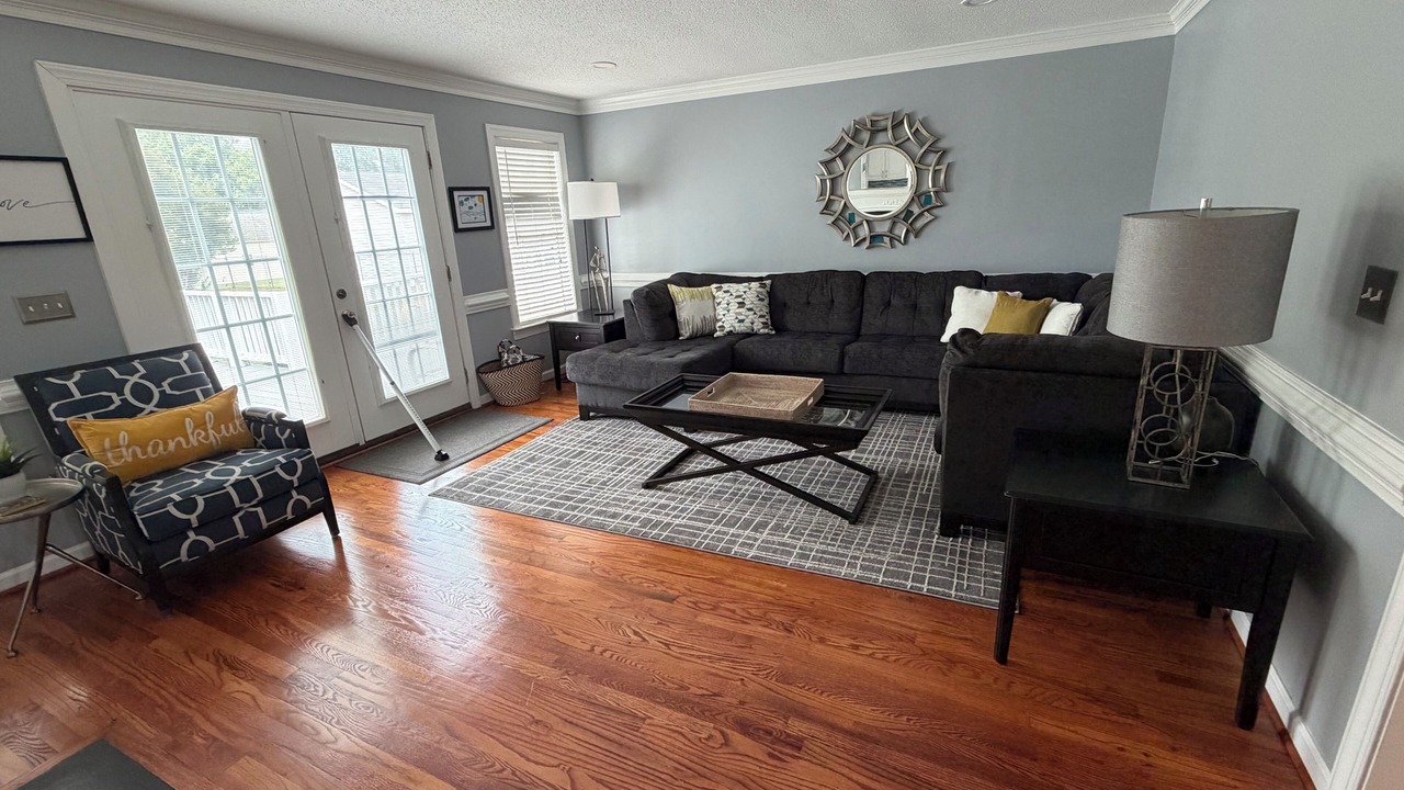 Photo of Livingroom in Rocky Mount