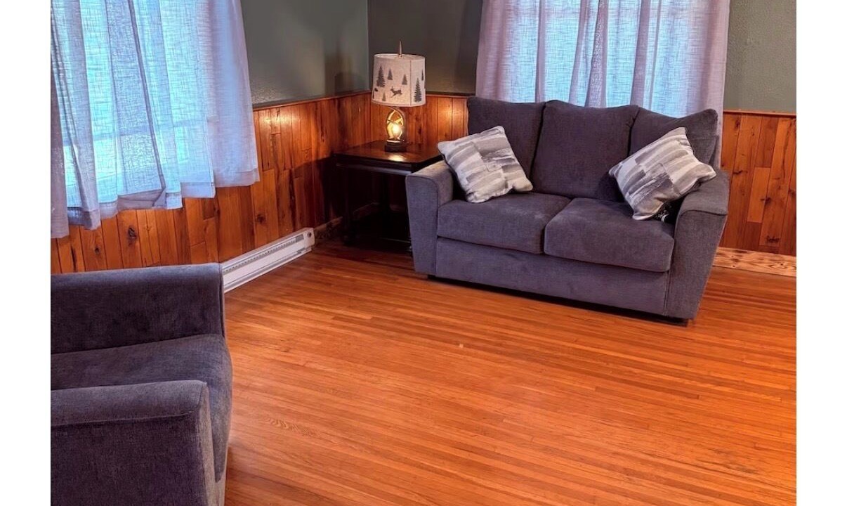 Photo of Livingroom in Rainelle