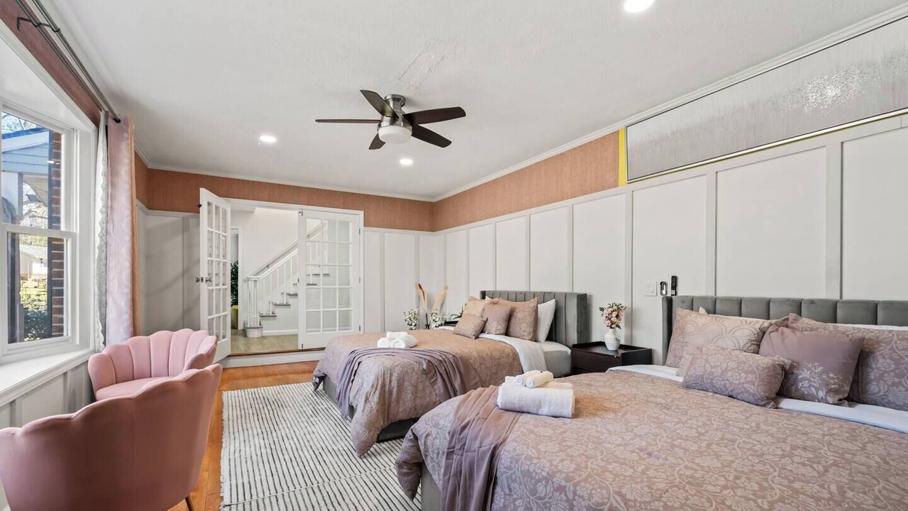 Photo of Bedroom in Royal Pines
