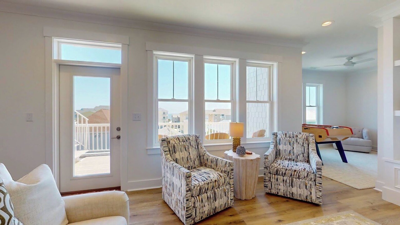 Photo of Livingroom in North Carolina Coast