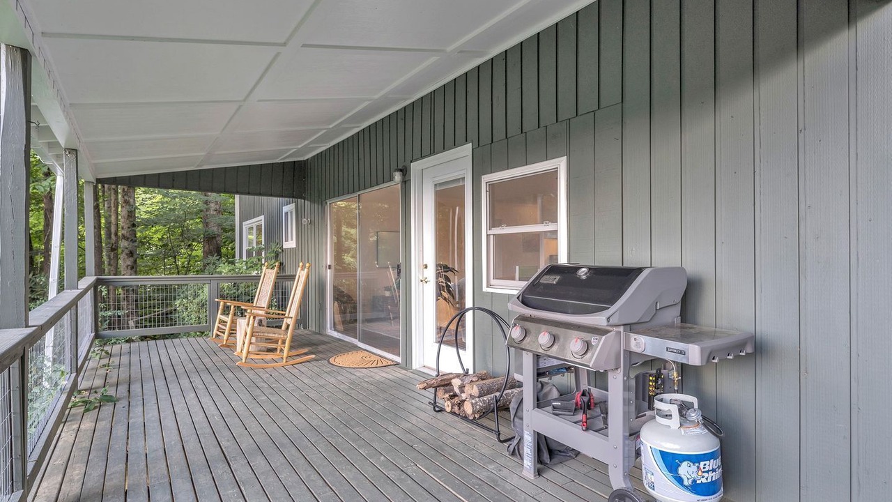 Photo of Patio Balcony in Walker-In-the-Hills