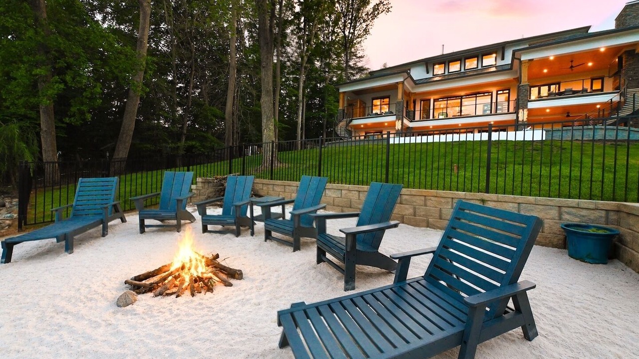 Photo of Outdoor in Troutman