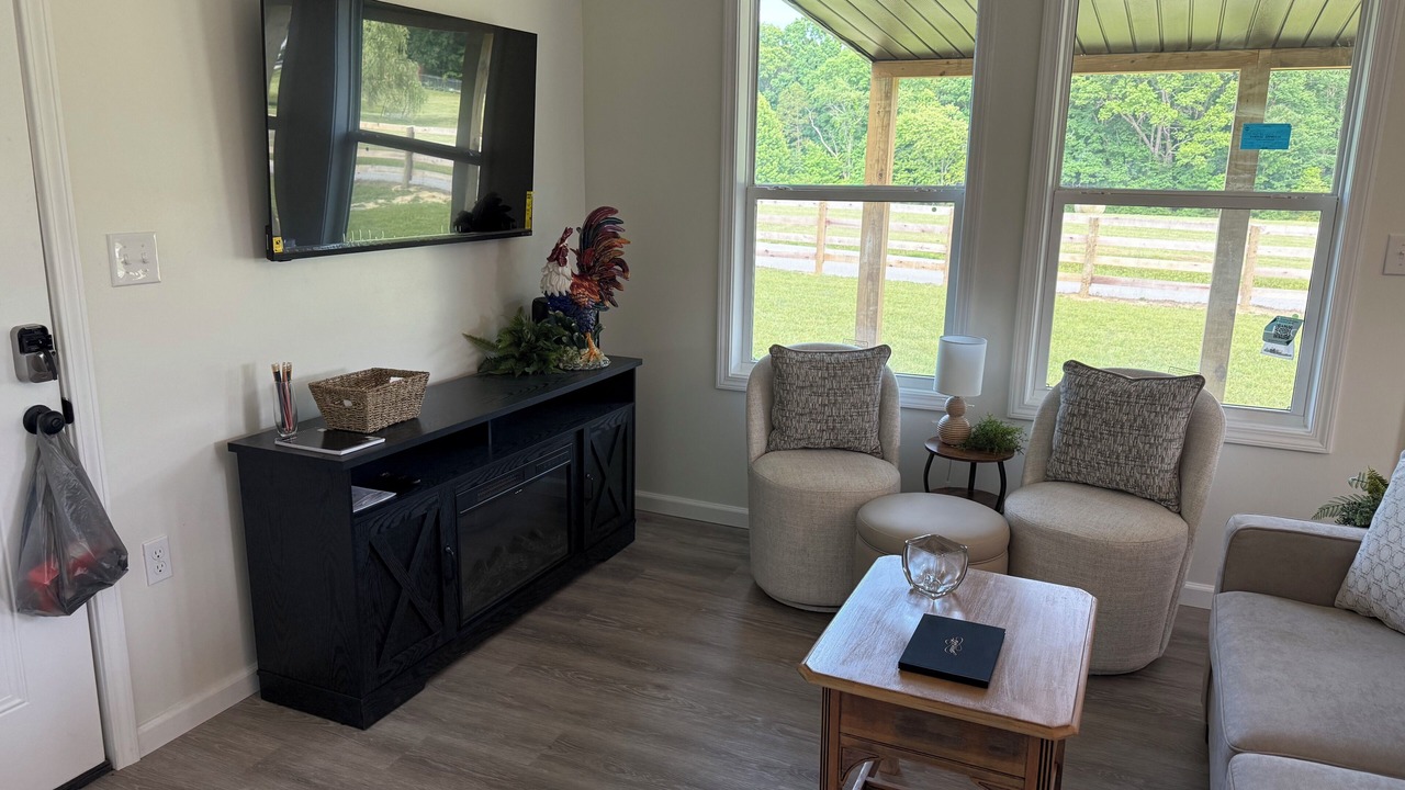 Photo of Livingroom in Corbin