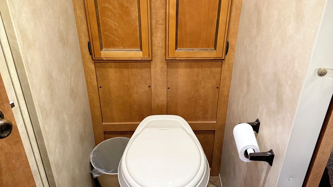 Photo of Bathroom in Burnt Chimney