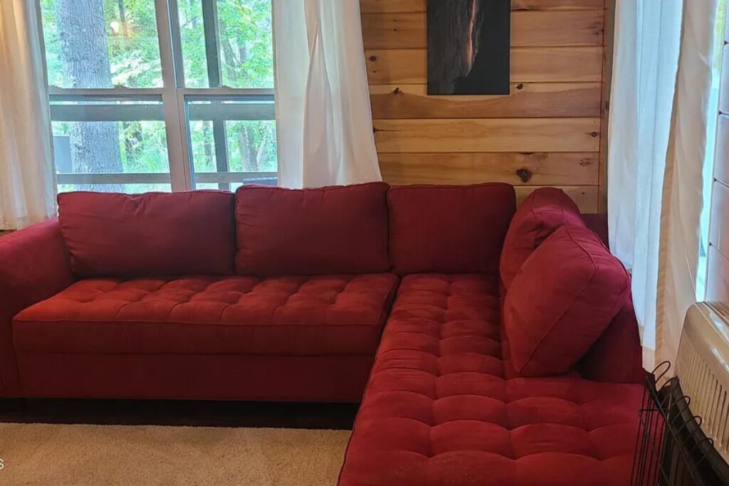 Photo of Livingroom in Tallassee