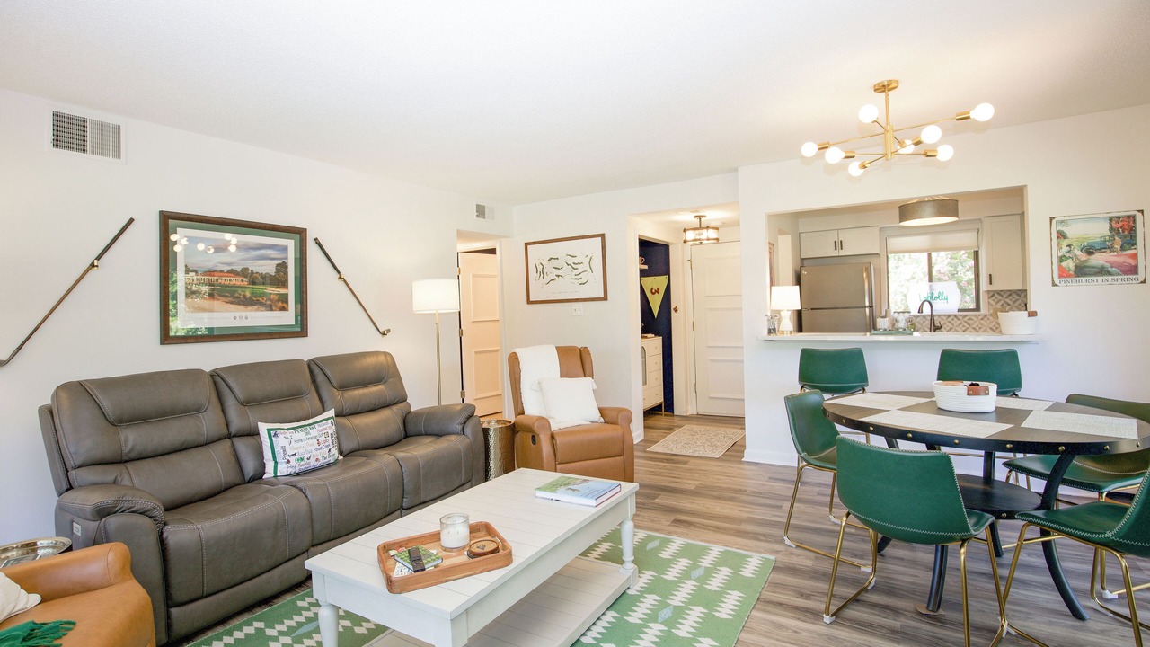 Photo of Livingroom in Pinehurst