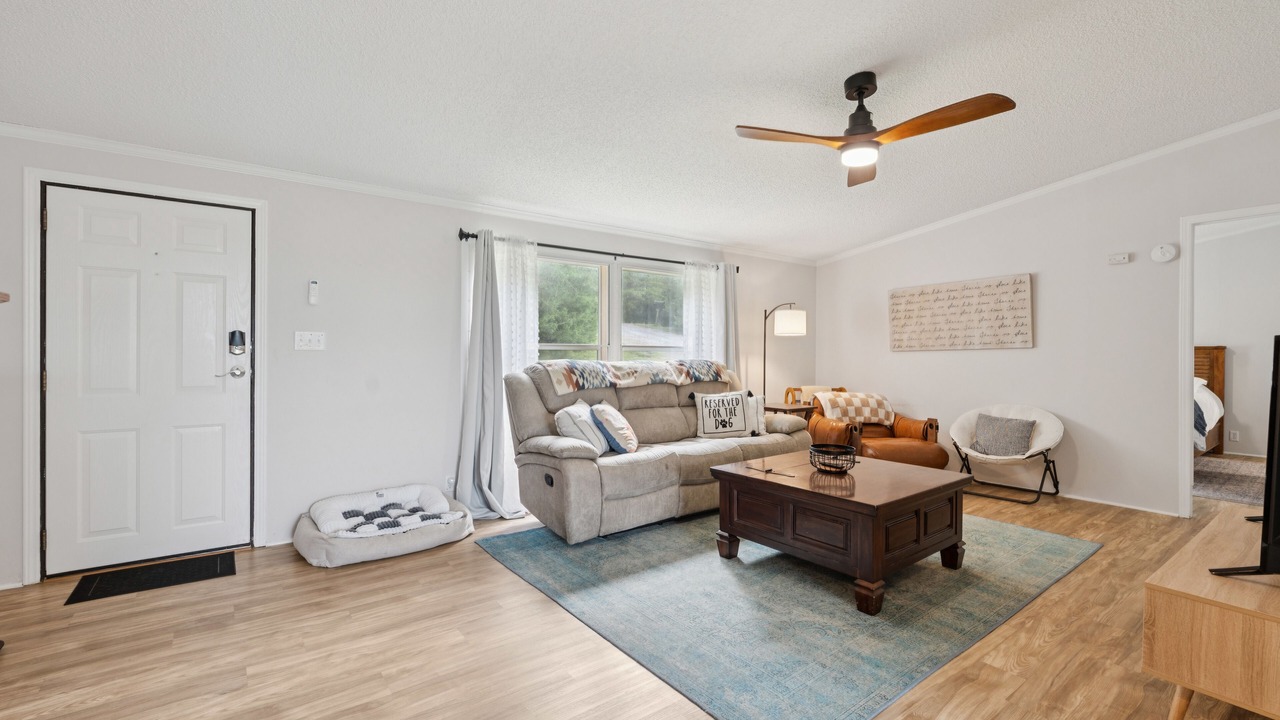 Photo of Livingroom in Rileyville