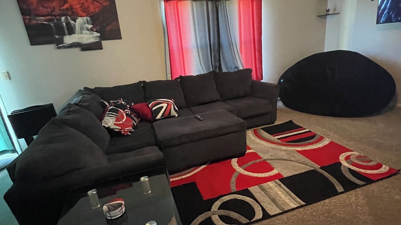 Photo of Livingroom in Camby