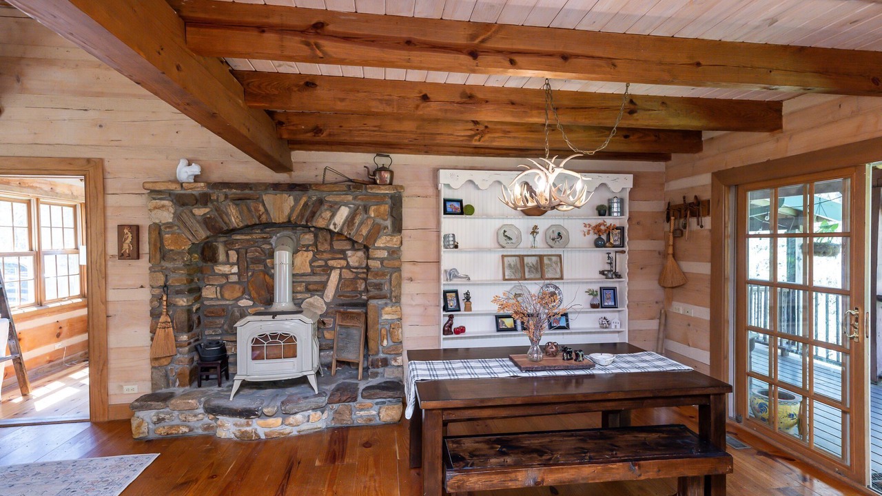 Photo of Livingroom in Brevard