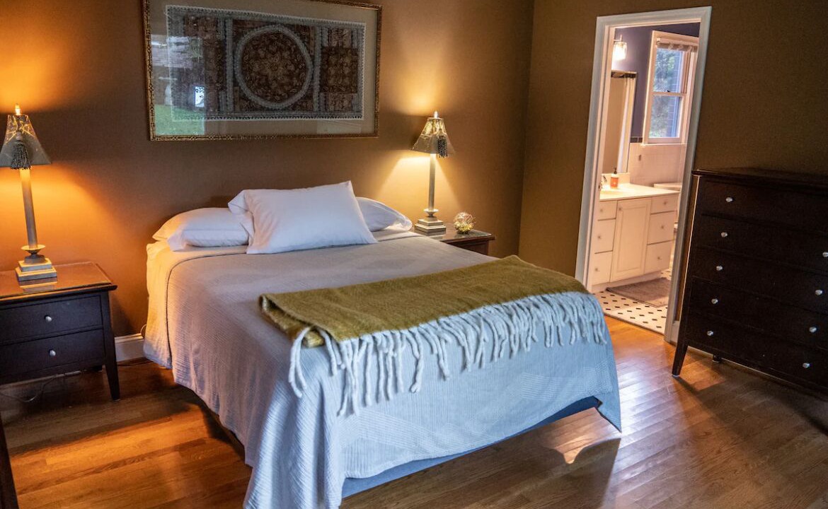 Photo of Bedroom in Greensboro
