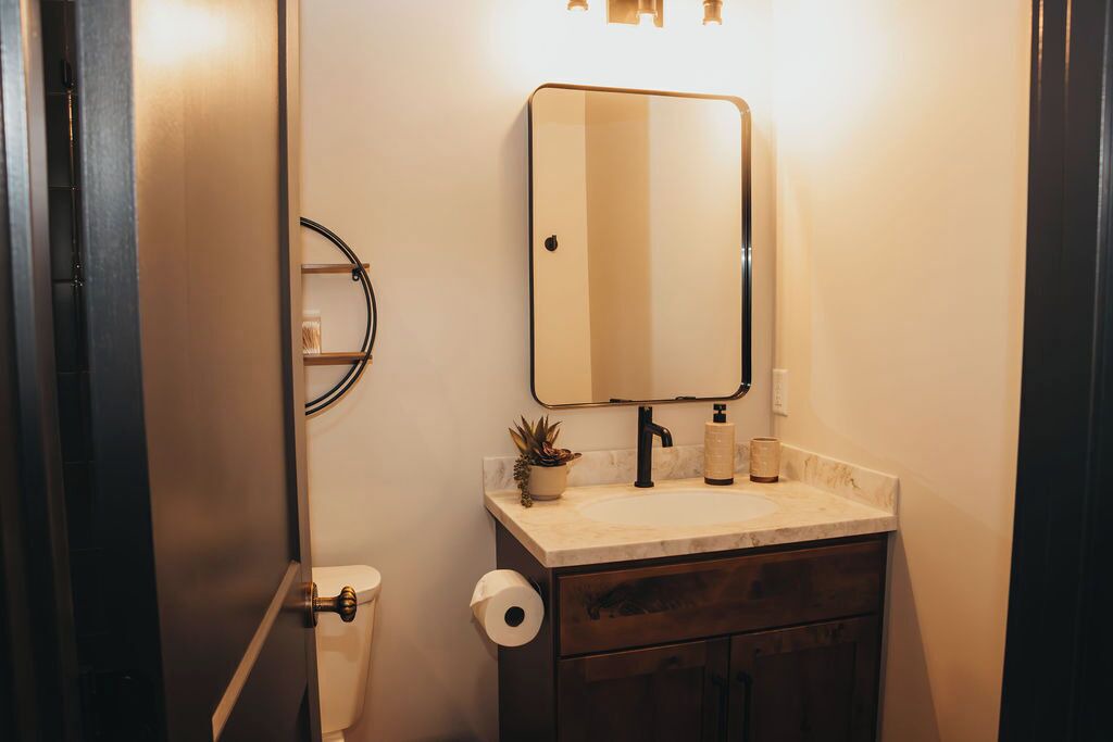 Photo of Bathroom in Leitchfield
