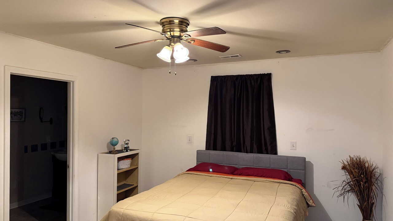 Photo of Bedroom in Southeast Raleigh