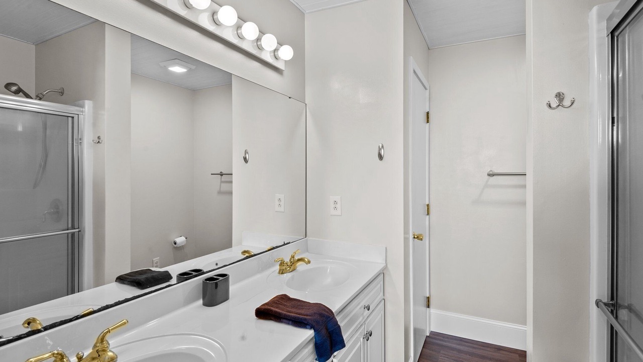 Photo of Bathroom in New Bern