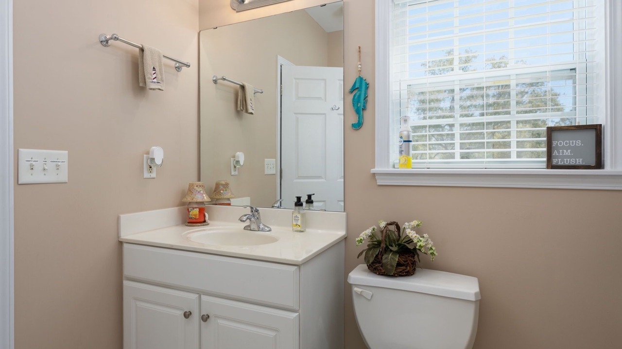 Photo of Bathroom in Tranquil Harbour