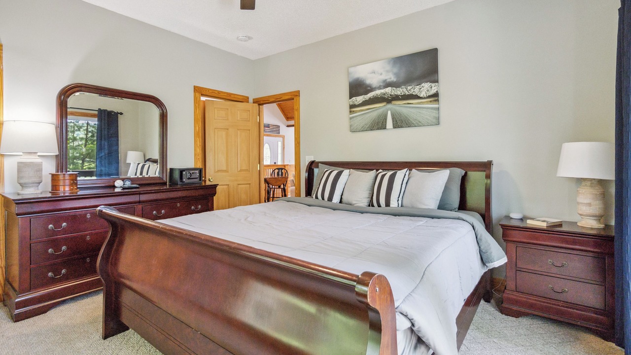 Photo of Bedroom in Sloans Valley
