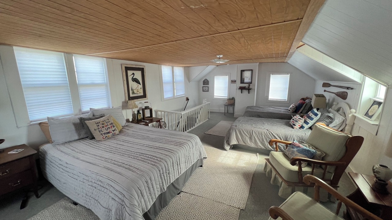 Photo of Bedroom in Harkers Island