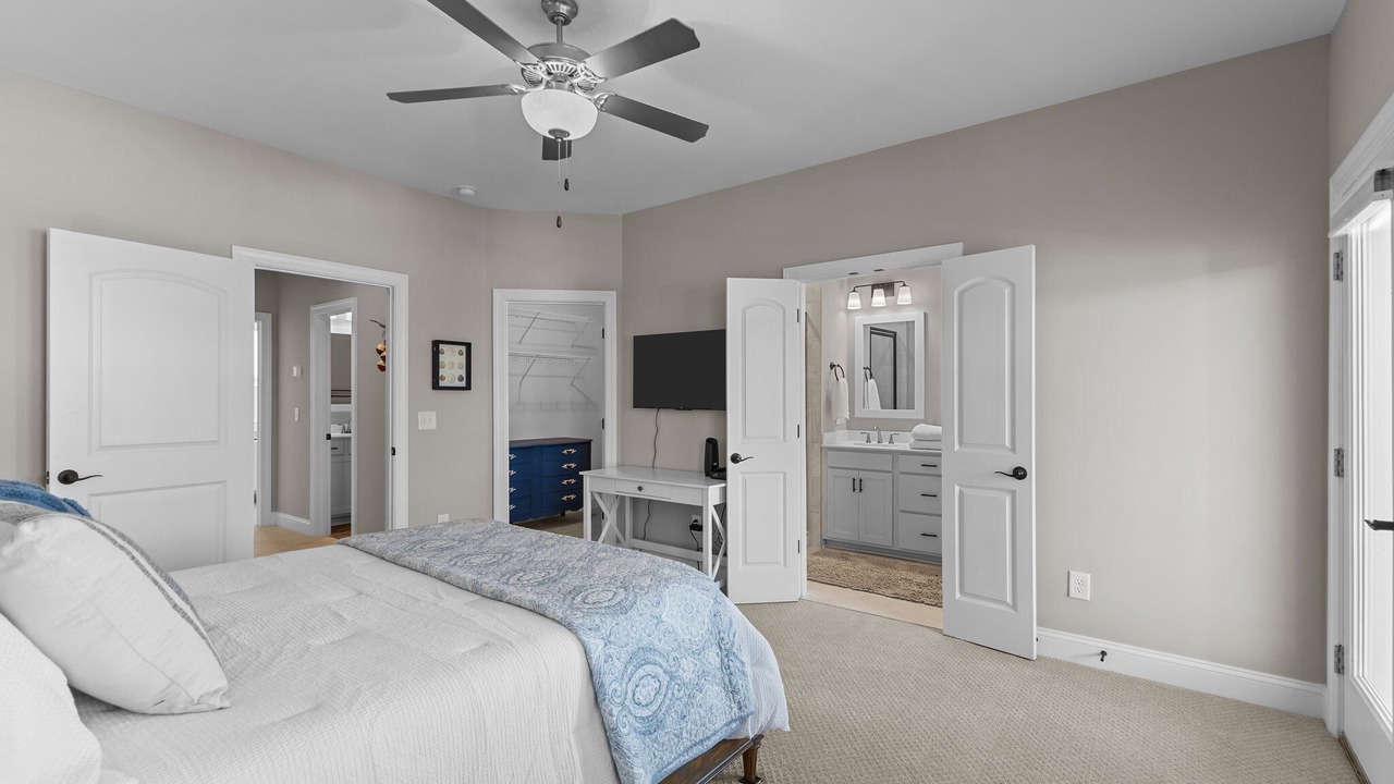 Photo of Bedroom in Morehead City