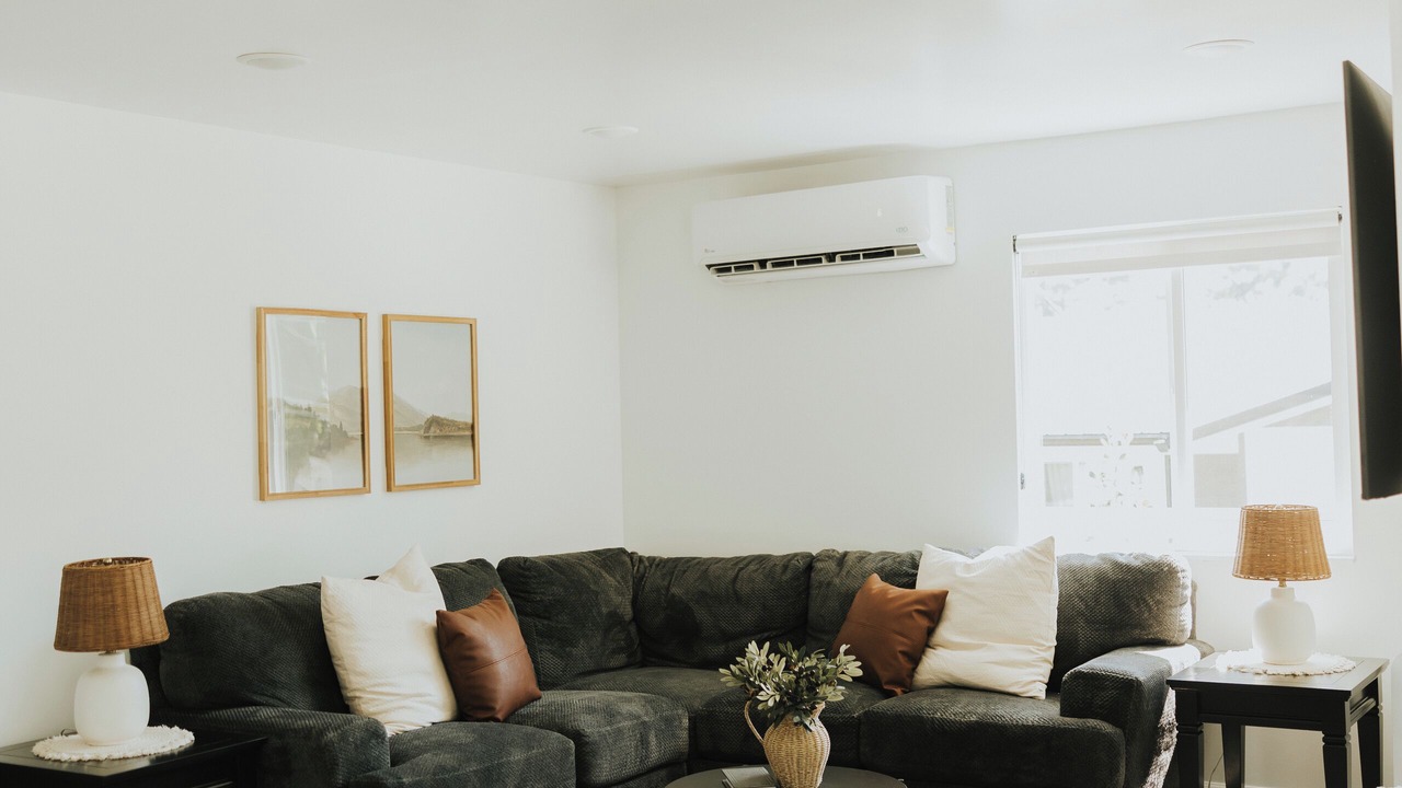 Photo of Livingroom in Bronston