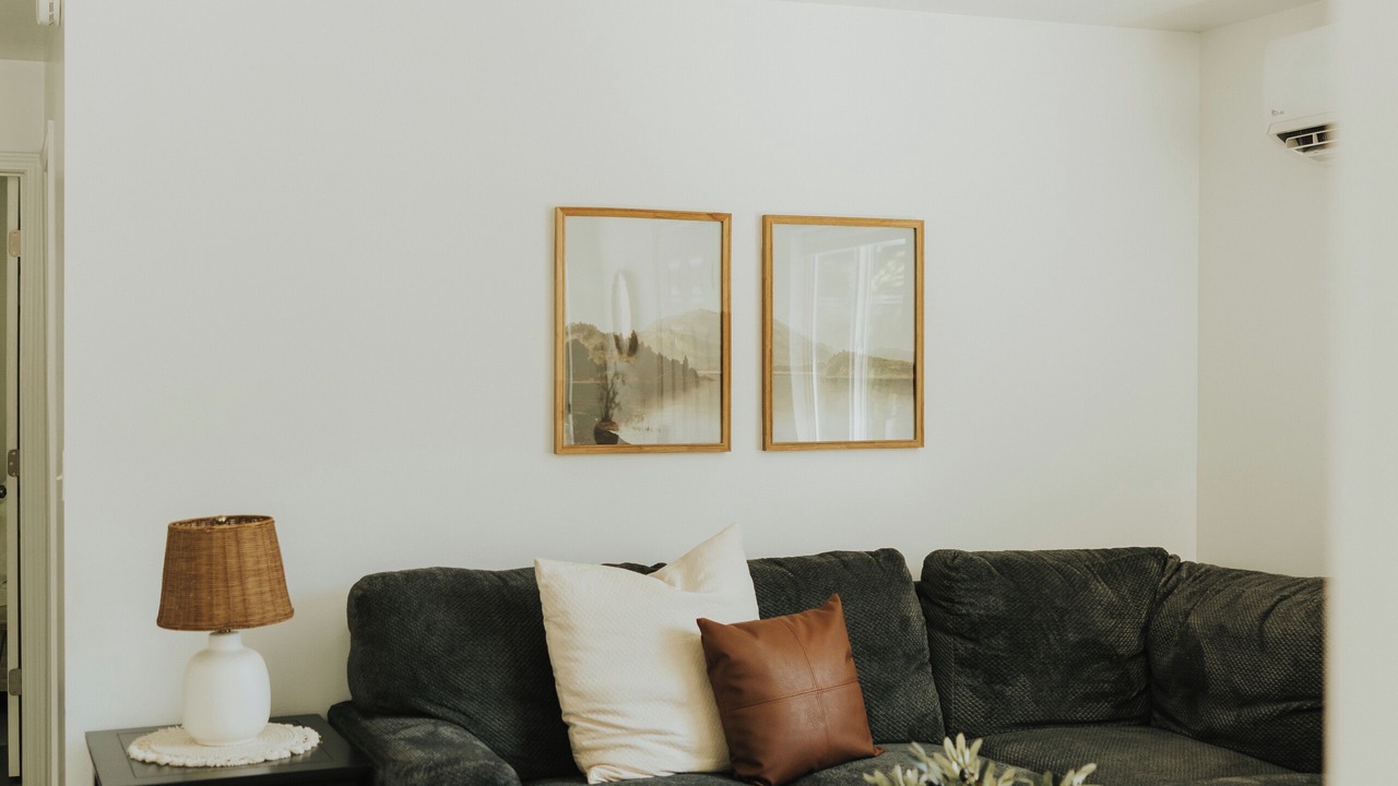 Photo of Livingroom in Bronston