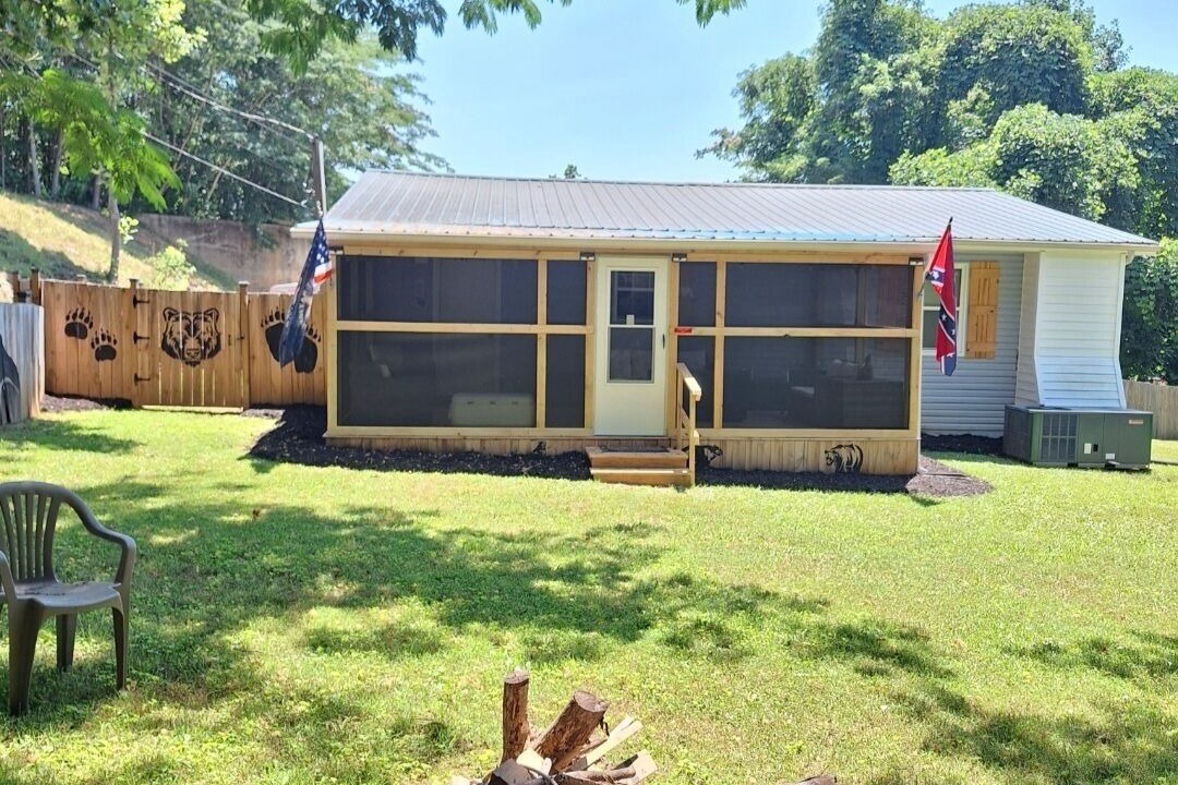 Photo of Outdoor in La Follette