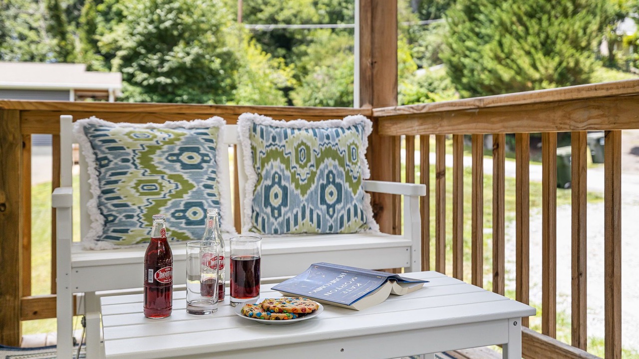 Photo of Outdoor in Hendersonville