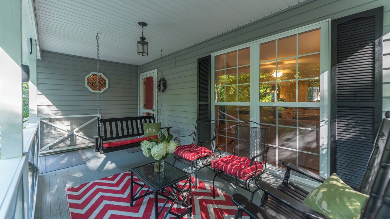 Photo of Patio Balcony in Montreat