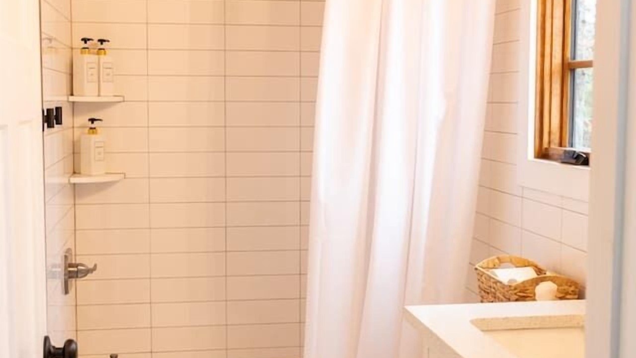Photo of Bathroom in Travelers Rest