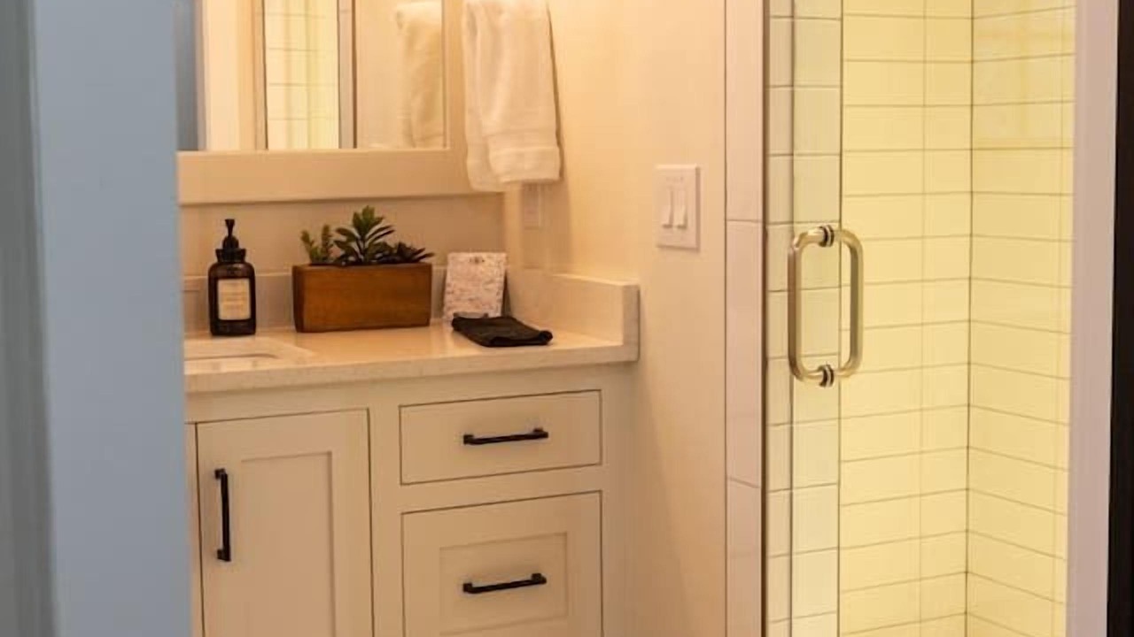 Photo of Bathroom in Travelers Rest