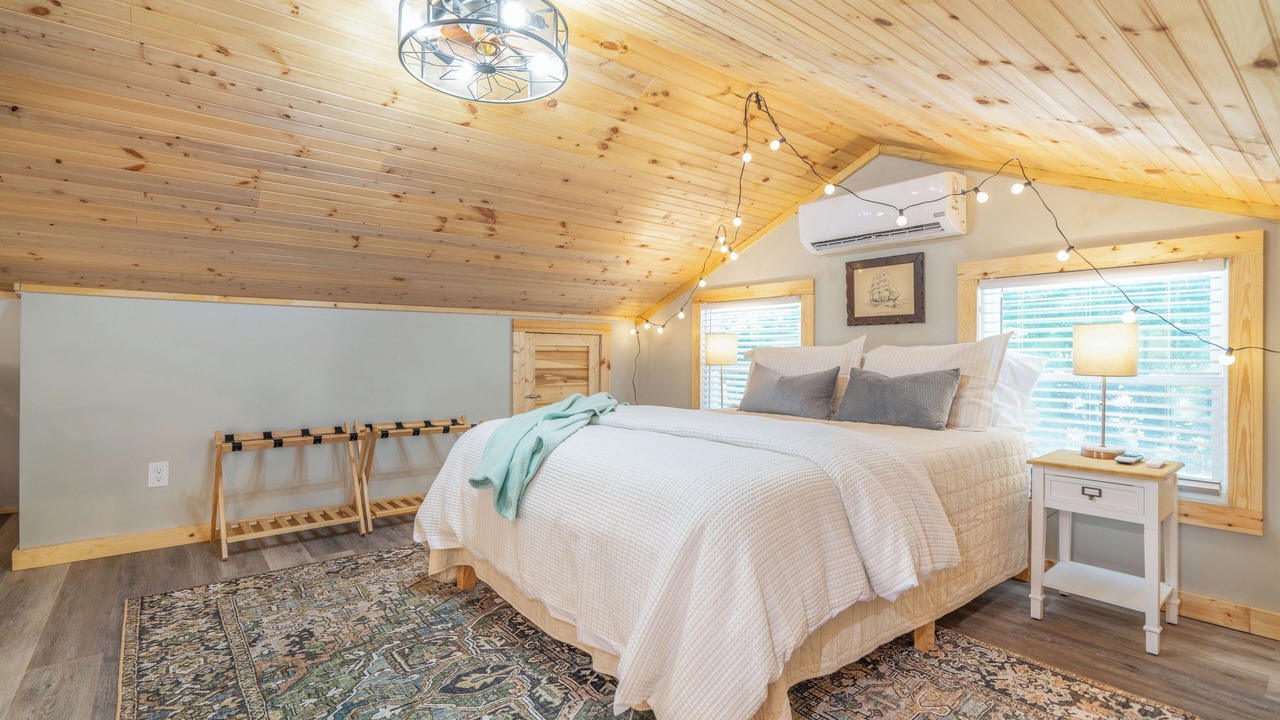 Photo of Bedroom in Supply