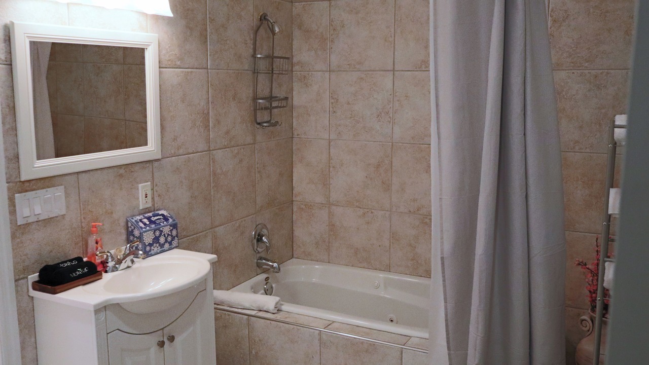 Photo of Bathroom in Antioch