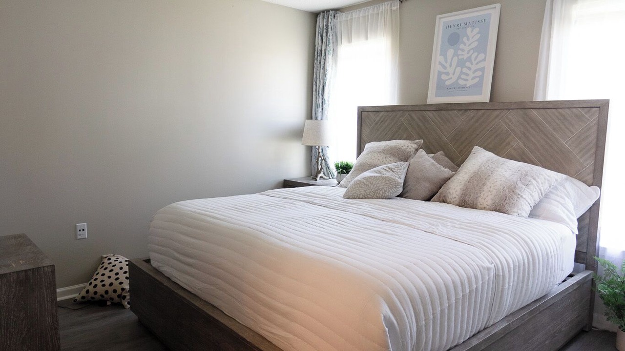 Photo of Bedroom in Oakdale