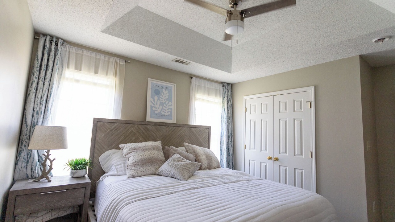 Photo of Bedroom in Oakdale