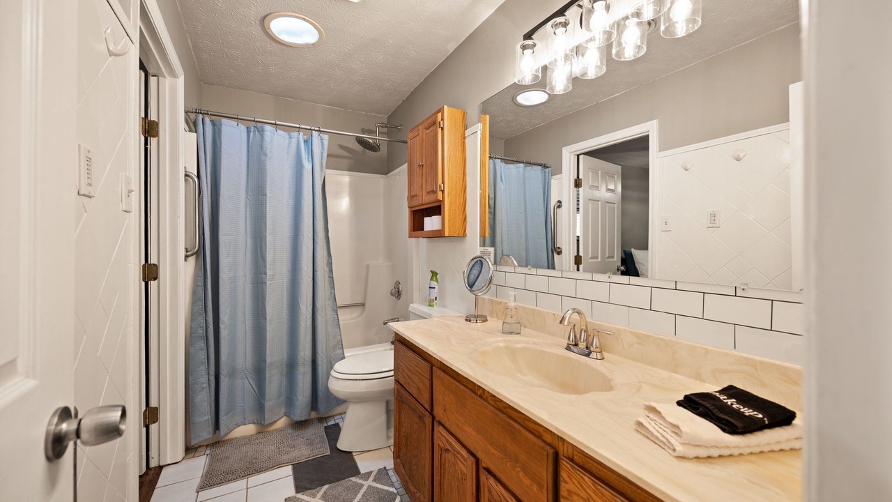 Photo of Bathroom in Bronston