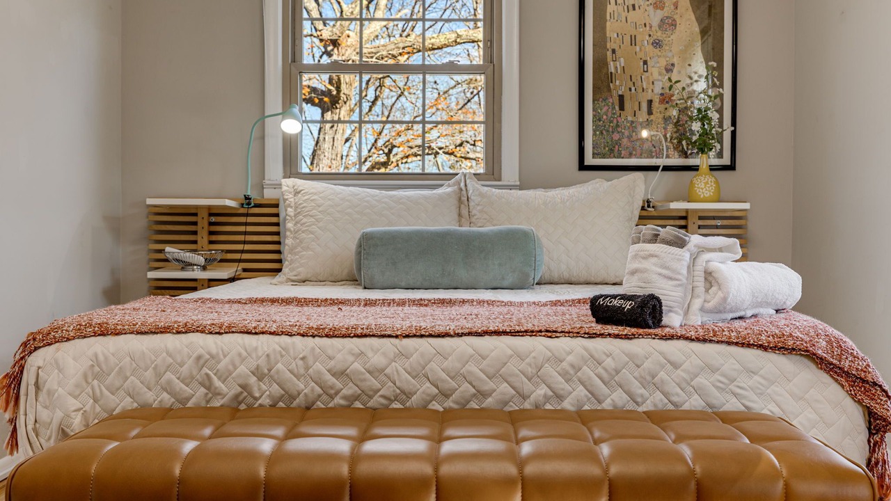Photo of Bedroom in Asheville