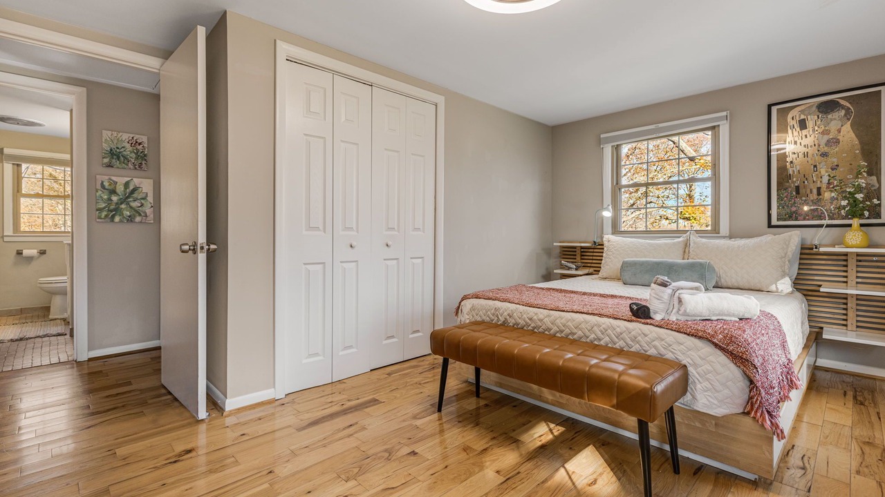 Photo of Bedroom in Asheville