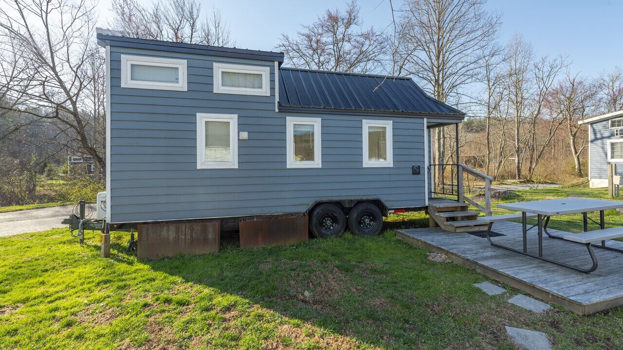Photo of Outdoor in Mills River