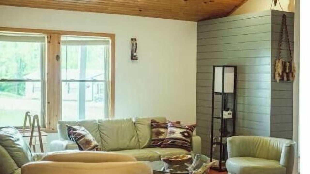 Photo of Livingroom in Rogers