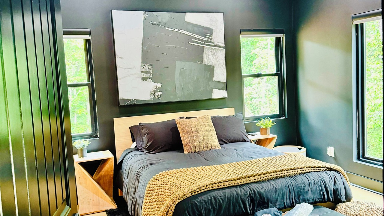 Photo of Bedroom in Roaring River