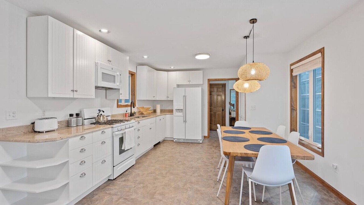 Photo of Kitchen in Zoe