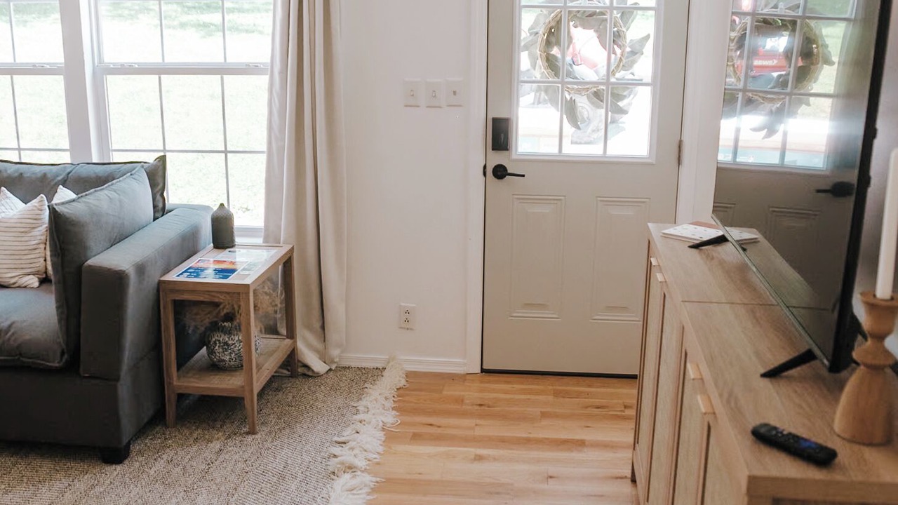 Photo of Livingroom in La Follette