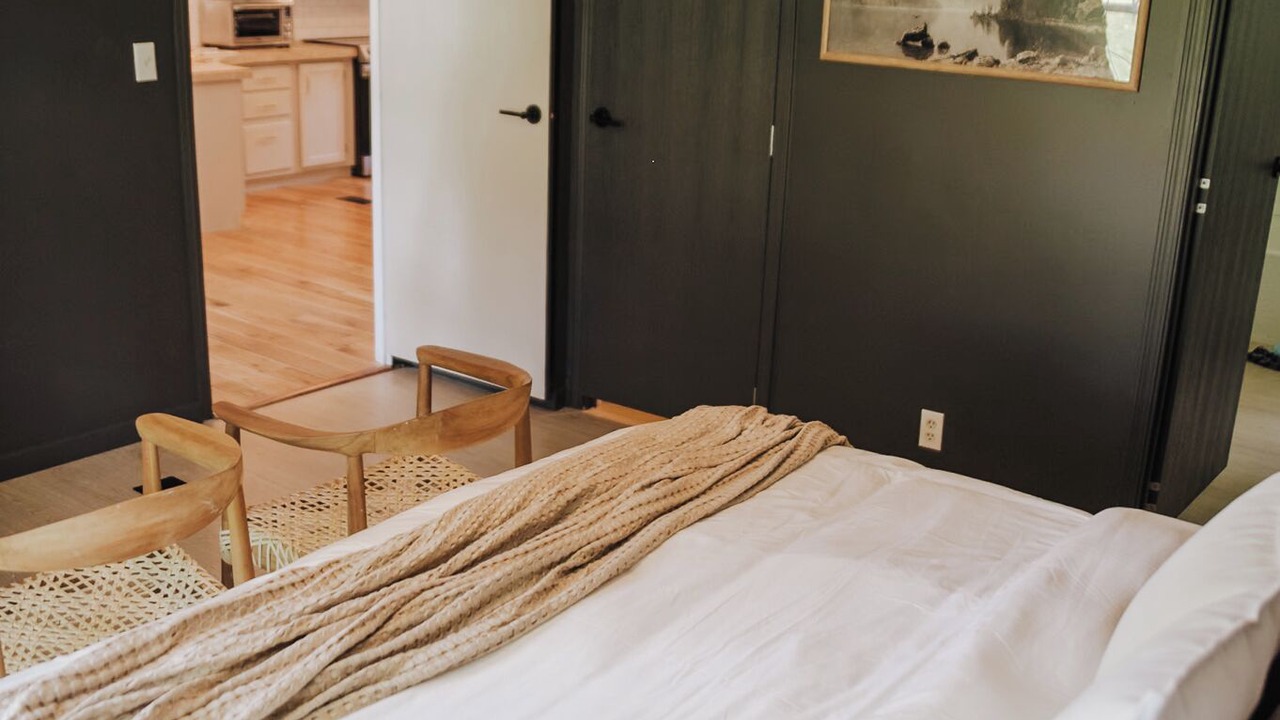 Photo of Bedroom in La Follette