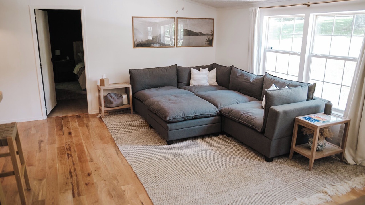 Photo of Livingroom in La Follette