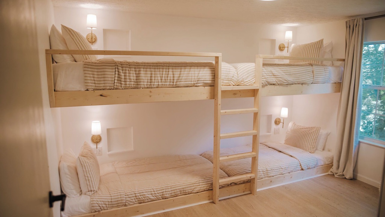 Photo of Bedroom in La Follette