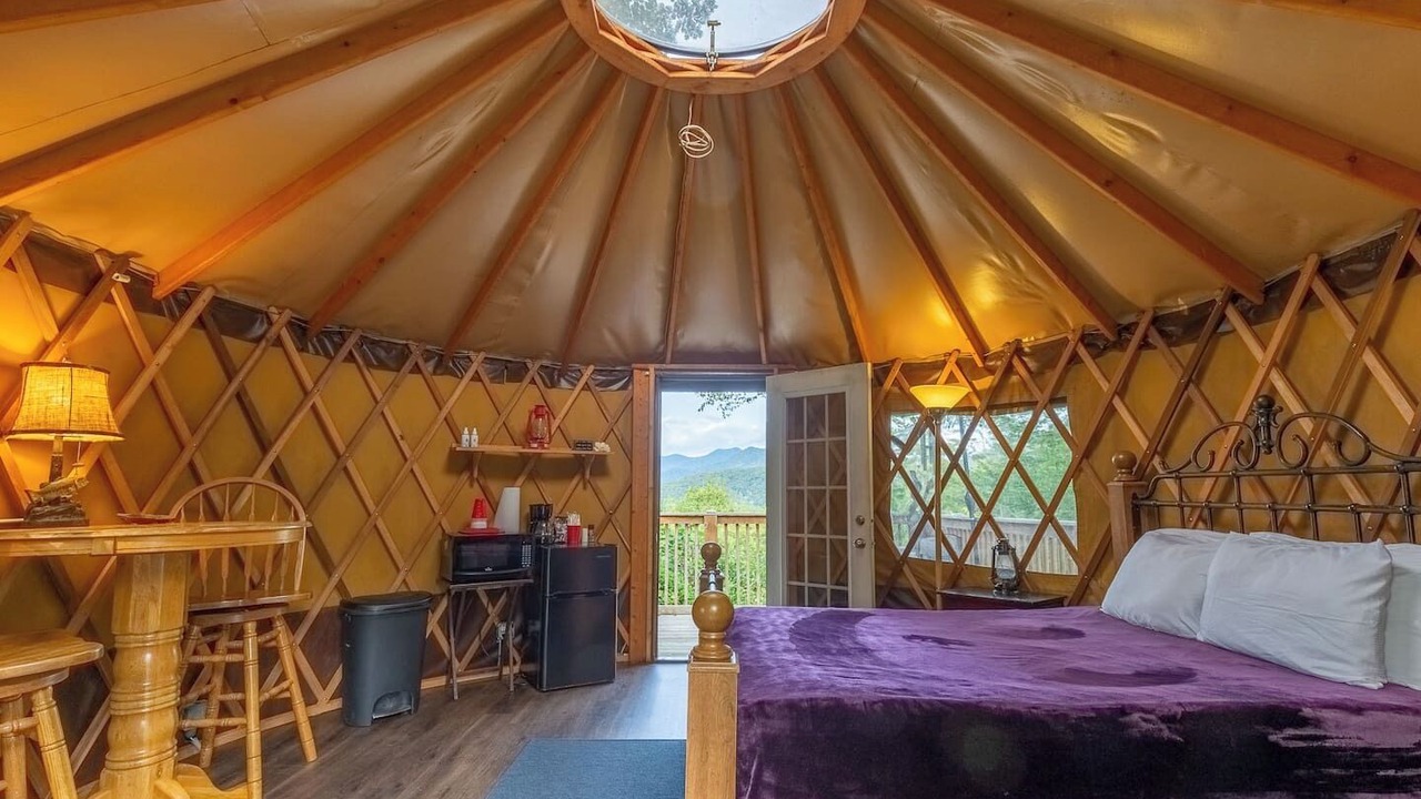 Photo of Bedroom in Cullowhee