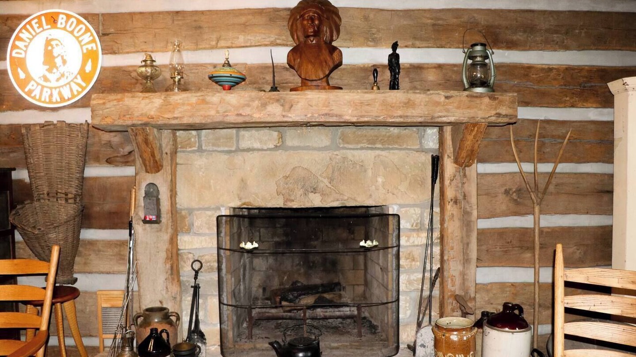 Photo of Livingroom in Pittsburg