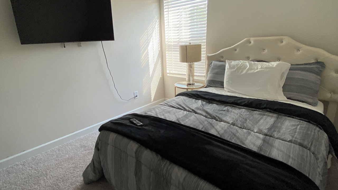 Photo of Bedroom in Oakdale