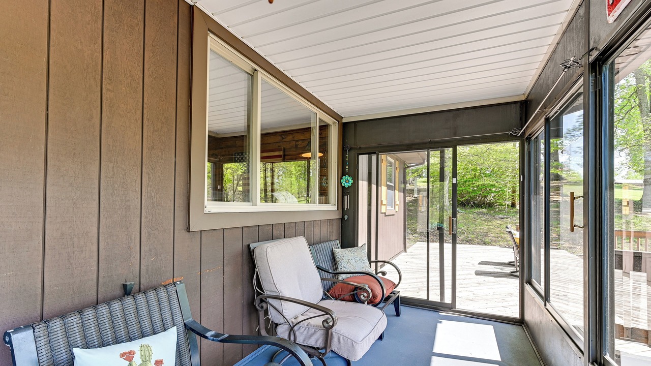 Photo of Outdoor in Gray