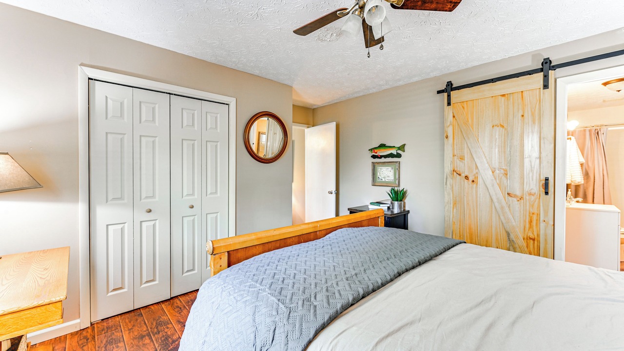 Photo of Bedroom in Gray